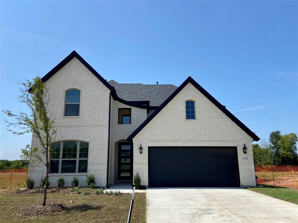 310 Devonshire Drive, Greenville, TX 75401, 5 Habitaciones Habitaciones , ,5 BañosBaños,Residential,En Venta,310 Devonshire Drive,0,21053498