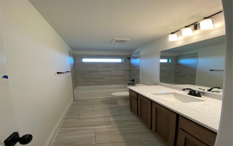 310 Devonshire Drive, Greenville, TX 75401, 5 Habitaciones Habitaciones , ,5 BañosBaños,Residential,En Venta,310 Devonshire Drive,0,21053498