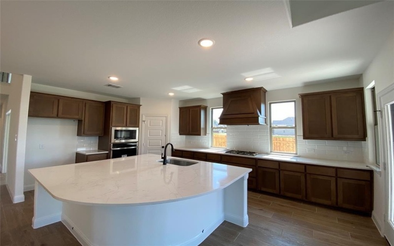 310 Devonshire Drive, Greenville, TX 75401, 5 Habitaciones Habitaciones , ,5 BañosBaños,Residential,En Venta,310 Devonshire Drive,0,21053498