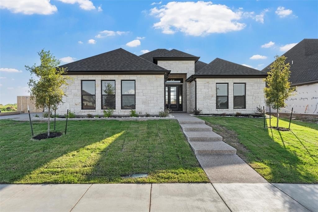 2131 Bond Street, Lorena, TX 76655, 4 Bedrooms Bedrooms, ,3 BathroomsBathrooms,Residential,For Sale,2131 Bond Street,0,21053560