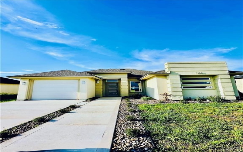 908 38th Street, San Juan, TX 78589, 3 Bedrooms Bedrooms, ,2 BathroomsBathrooms,Residential,For Sale,908 38th Street,0,480346
