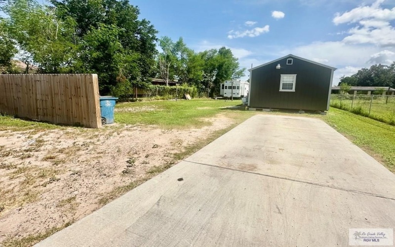 417 MONTERREY DR., ALAMO, TX 78516, 2 Bedrooms Bedrooms, ,1 BathroomBathrooms,Residential,For Sale,417 MONTERREY DR.,0,29768312