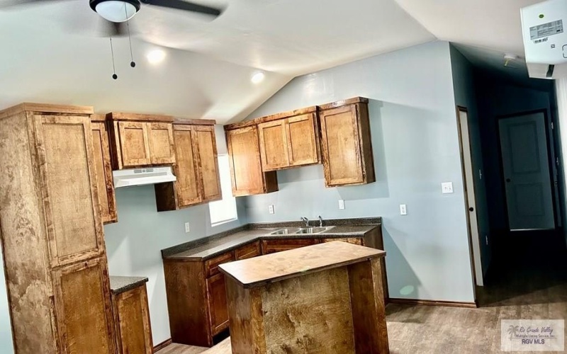 417 MONTERREY DR., ALAMO, TX 78516, 2 Bedrooms Bedrooms, ,1 BathroomBathrooms,Residential,For Sale,417 MONTERREY DR.,0,29768312