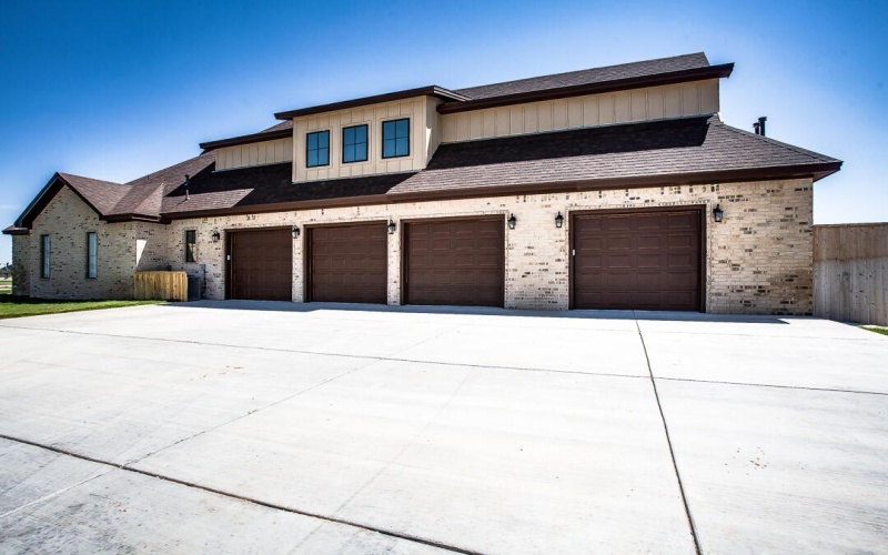5801 County Rd 7675, Lubbock, TX 79424, 5 Habitaciones Habitaciones , ,5 BañosBaños,Residential,En Venta,5801 County Rd 7675,0,202560140