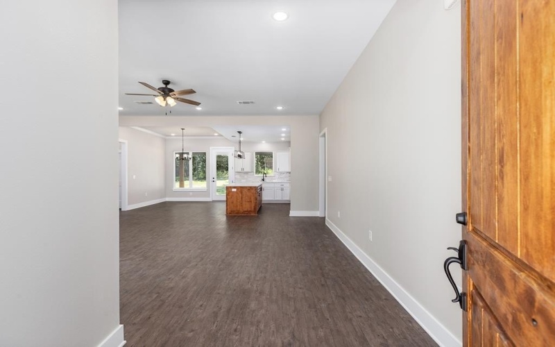 317 Shirey Lane, Lufkin, TX 75901, 3 Habitaciones Habitaciones , ,2 BañosBaños,Residential,En Venta,317 Shirey Lane,0,5106317