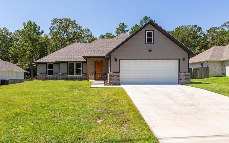 317 Shirey Lane, Lufkin, TX 75901, 3 Habitaciones Habitaciones , ,2 BañosBaños,Residential,En Venta,317 Shirey Lane,0,5106317