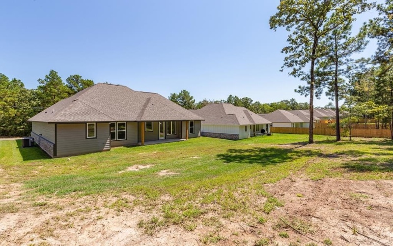 317 Shirey Lane, Lufkin, TX 75901, 3 Habitaciones Habitaciones , ,2 BañosBaños,Residential,En Venta,317 Shirey Lane,0,5106317
