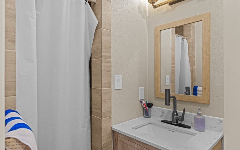 10535 W April, Odessa, TX 79764, 4 Habitaciones Habitaciones , ,3 BañosBaños,Residential,En Venta,10535 W April,0,162878