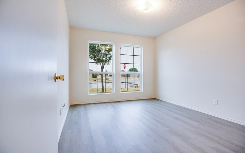 1301 Elmo Lane, San Angelo, TX 76905, 5 Bedrooms Bedrooms, ,2 BathroomsBathrooms,Residential,For Sale,1301 Elmo Lane,0,128971