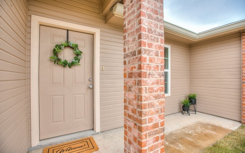 1301 Elmo Lane, San Angelo, TX 76905, 5 Bedrooms Bedrooms, ,2 BathroomsBathrooms,Residential,For Sale,1301 Elmo Lane,0,128971