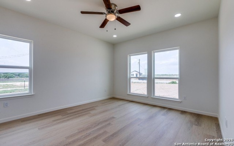 141 Camino Verde Ct, La Vernia, TX 78121, 3 Habitaciones Habitaciones , ,2 BañosBaños,Residential,En Venta,141 Camino Verde Ct,0,1863298