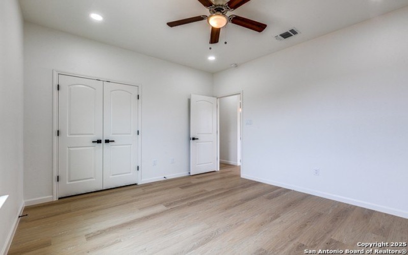 141 Camino Verde Ct, La Vernia, TX 78121, 3 Habitaciones Habitaciones , ,2 BañosBaños,Residential,En Venta,141 Camino Verde Ct,0,1863298