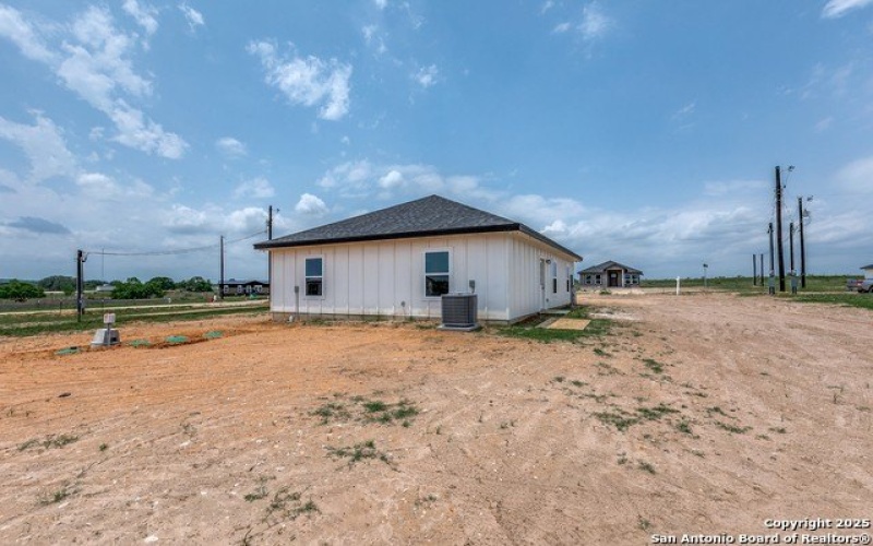141 Camino Verde Ct, La Vernia, TX 78121, 3 Habitaciones Habitaciones , ,2 BañosBaños,Residential,En Venta,141 Camino Verde Ct,0,1863298