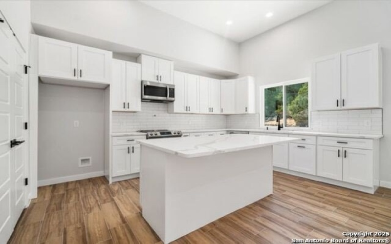 1381 Overbrook, Spring Branch, TX 78070, 3 Bedrooms Bedrooms, ,2 BathroomsBathrooms,Residential,For Sale,1381 Overbrook,0,1884504