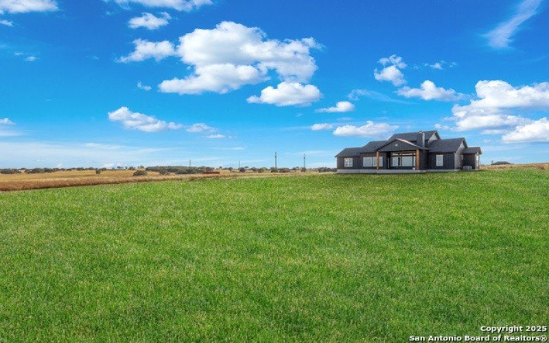 131 Sunset, La Vernia, TX 78121, 5 Bedrooms Bedrooms, ,3 BathroomsBathrooms,Residential,For Sale,131 Sunset,0,1898818