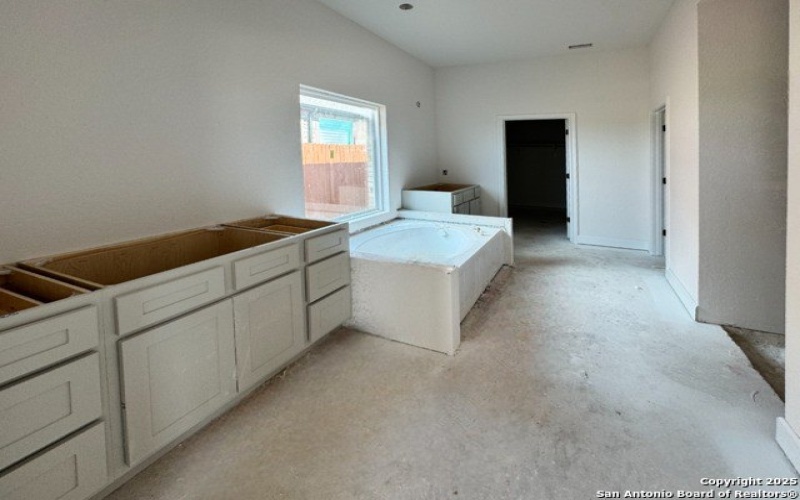 178 Annette Drive, Castroville, TX 78253, 5 Habitaciones Habitaciones , ,5 BañosBaños,Residential,En Venta,178 Annette Drive,0,1898845