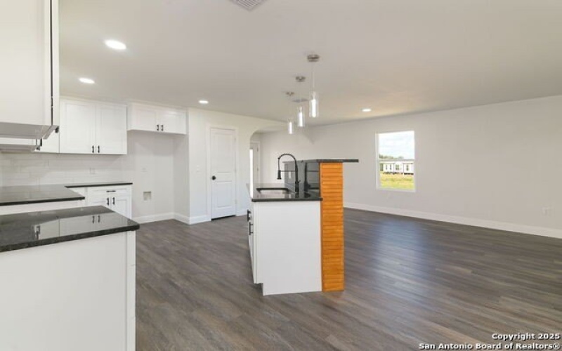 13021 Prosperidad Ln, Atascosa, TX 78002, 5 Bedrooms Bedrooms, ,3 BathroomsBathrooms,Residential,For Sale,13021 Prosperidad Ln,0,1898895