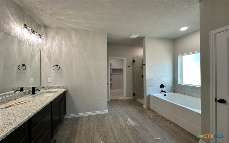 2598 Settlers Oak Drive, Belton, TX 76513, 5 Habitaciones Habitaciones , ,3 BañosBaños,Residential,En Venta,2598 Settlers Oak Drive,0,577720