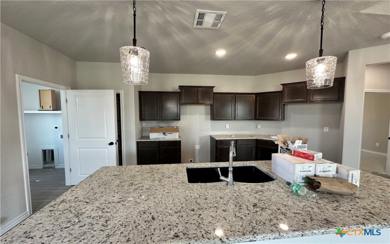 2598 Settlers Oak Drive, Belton, TX 76513, 5 Habitaciones Habitaciones , ,3 BañosBaños,Residential,En Venta,2598 Settlers Oak Drive,0,577720