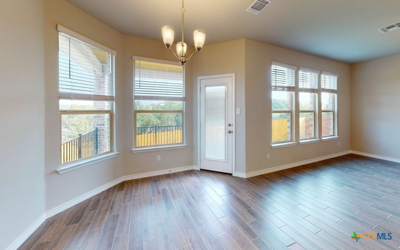 4837 Hawkins Drive, Belton, TX 76513, 5 Habitaciones Habitaciones , ,3 BañosBaños,Residential,En Venta,4837 Hawkins Drive,0,592008