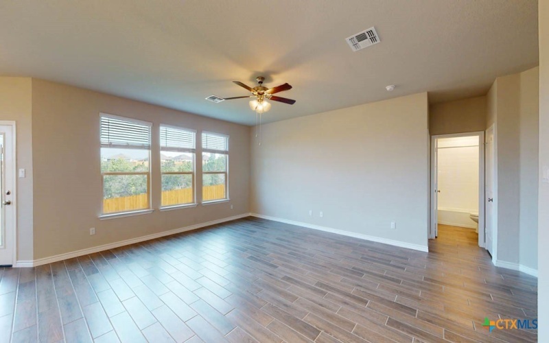4837 Hawkins Drive, Belton, TX 76513, 5 Habitaciones Habitaciones , ,3 BañosBaños,Residential,En Venta,4837 Hawkins Drive,0,592008