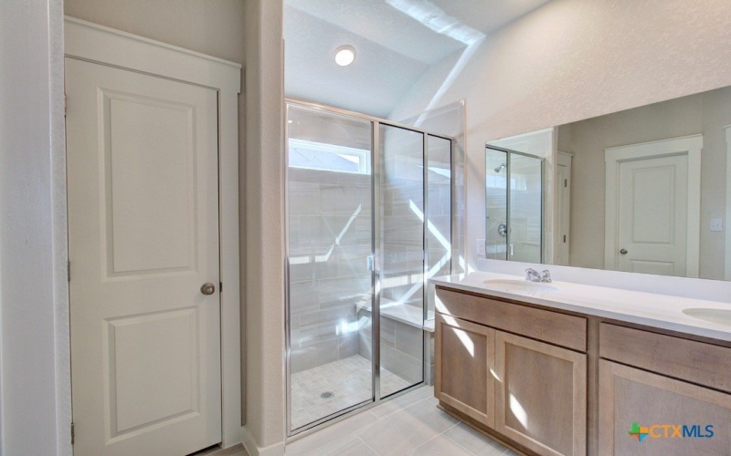 943 Cloud Sky Road, New Braunfels, TX 78130, 4 Habitaciones Habitaciones , ,2 BañosBaños,Residential,En Venta,943 Cloud Sky Road,0,592044