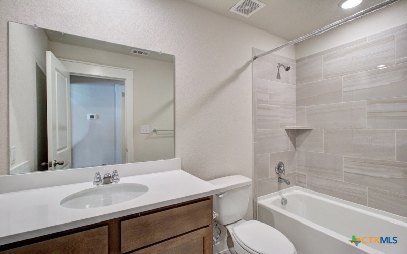 943 Cloud Sky Road, New Braunfels, TX 78130, 4 Habitaciones Habitaciones , ,2 BañosBaños,Residential,En Venta,943 Cloud Sky Road,0,592044