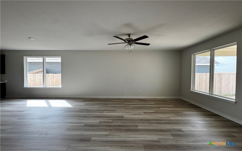 7814 Harvey Drive, Temple, TX 76502, 3 Bedrooms Bedrooms, ,2 BathroomsBathrooms,Residential,For Sale,7814 Harvey Drive,0,592071