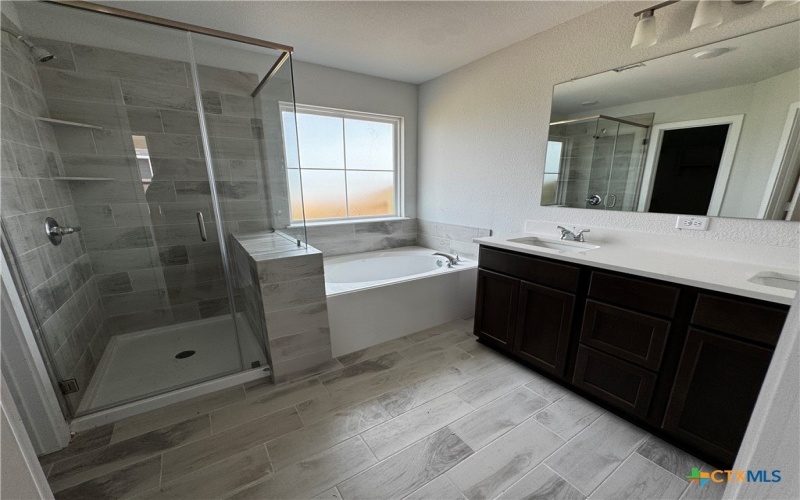 7814 Harvey Drive, Temple, TX 76502, 3 Bedrooms Bedrooms, ,2 BathroomsBathrooms,Residential,For Sale,7814 Harvey Drive,0,592071