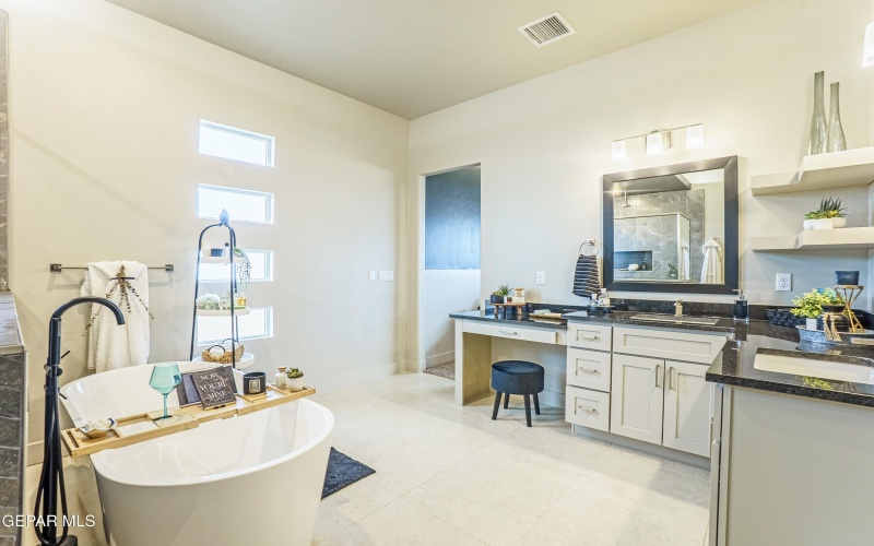 3942 HEARTLAND, Las Cruces, NM 88012, 4 Habitaciones Habitaciones , ,2 BañosBaños,Residential,En Venta,3942 HEARTLAND,0,929931