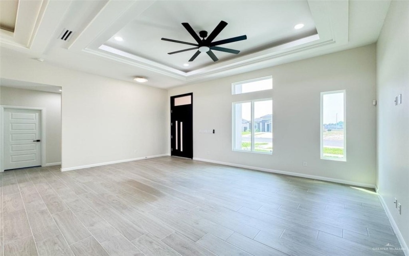 8042 50th Street, McAllen, TX 78504, 3 Habitaciones Habitaciones , ,2 BañosBaños,Residential,En Venta,8042 50th Street,0,480358