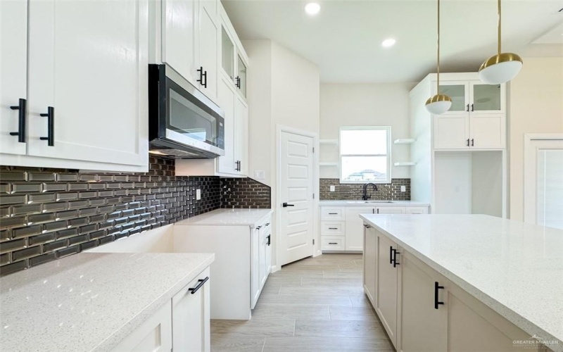 8042 50th Street, McAllen, TX 78504, 3 Habitaciones Habitaciones , ,2 BañosBaños,Residential,En Venta,8042 50th Street,0,480358