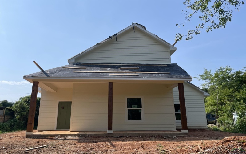 303 E Brandon St, Longview, TX 75604, 3 Habitaciones Habitaciones , ,2 BañosBaños,Residential,En Venta,303 E Brandon St,0,20256174