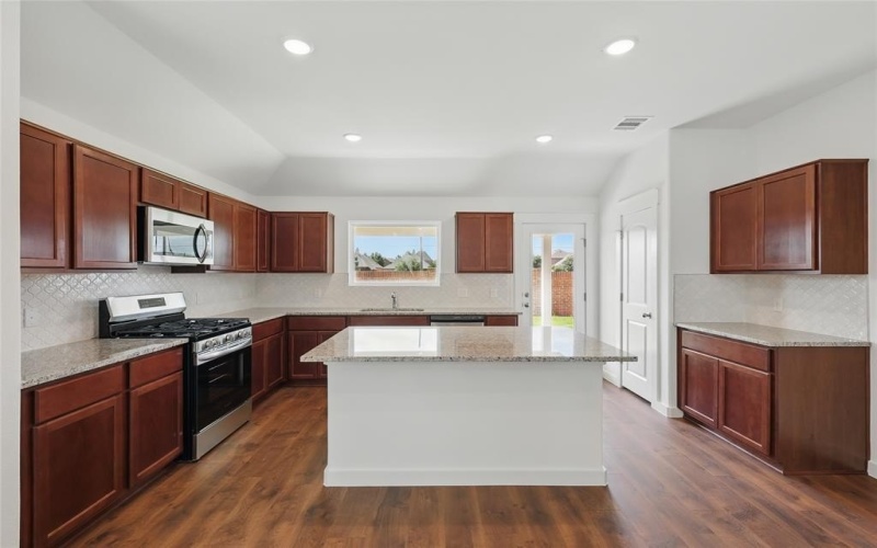 1117 Baker Bridge Drive, Forney, TX 75126, 4 Habitaciones Habitaciones , ,3 BañosBaños,Residential,En Venta,1117 Baker Bridge Drive,0,20856207
