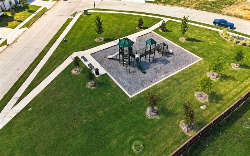 817 Alderwood Drive, Red Oak, TX 75154, 4 Bedrooms Bedrooms, ,3 BathroomsBathrooms,Residential,For Sale,817 Alderwood Drive,0,20877398