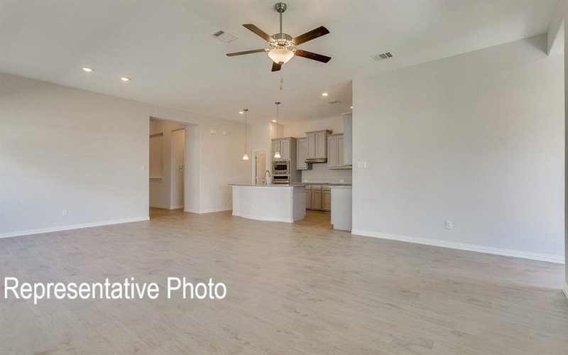 1107 Sedona Lane, Red Oak, TX 75154, 3 Bedrooms Bedrooms, ,2 BathroomsBathrooms,Residential,For Sale,1107 Sedona Lane,0,20930542
