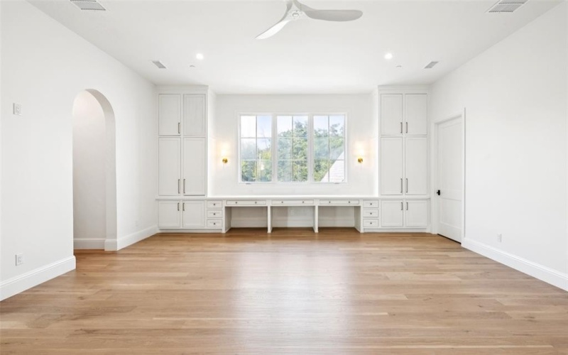 2113 Tranquil Court, Keller, TX 76262, 9 Bedrooms Bedrooms, ,9 BathroomsBathrooms,Residential,For Sale,2113 Tranquil Court,0,21031570