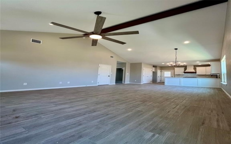 2300 Angelina Street, Granbury, TX 76048, 3 Habitaciones Habitaciones , ,2 BañosBaños,Residential,En Venta,2300 Angelina Street,0,21039636