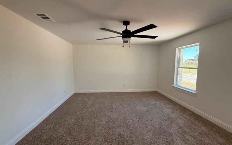 504 BELLAIRE Circle, Mineral Wells, TX 76067, 4 Habitaciones Habitaciones , ,2 BañosBaños,Residential,En Venta,504 BELLAIRE Circle,0,21045894