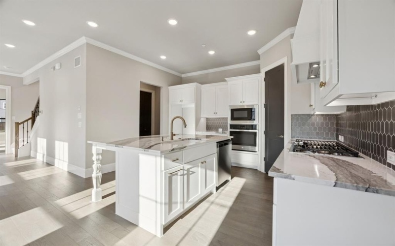 305 Sunset Lane #101, Fort Worth, TX 76114, 4 Habitaciones Habitaciones , ,3 BañosBaños,Residential,En Venta,305 Sunset Lane,0,21047182