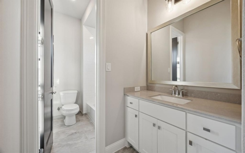 305 Sunset Lane #101, Fort Worth, TX 76114, 4 Habitaciones Habitaciones , ,3 BañosBaños,Residential,En Venta,305 Sunset Lane,0,21047182