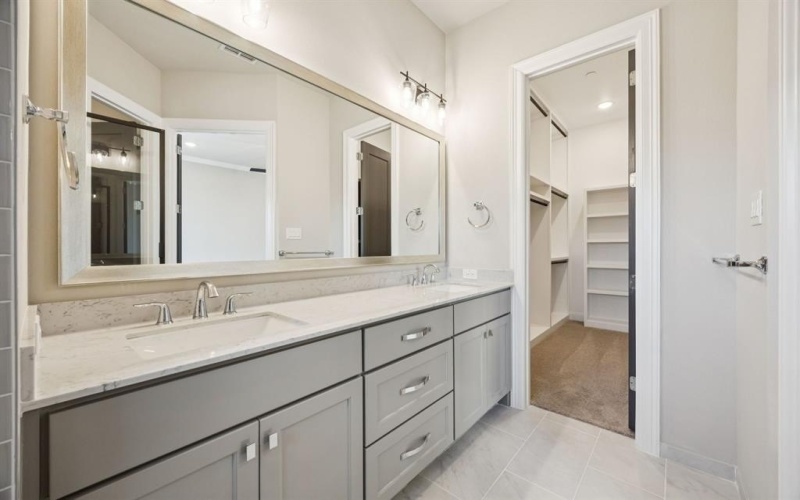 305 Sunset Lane #102, Fort Worth, TX 76114, 3 Bedrooms Bedrooms, ,2 BathroomsBathrooms,Residential,For Sale,305 Sunset Lane,0,21047526