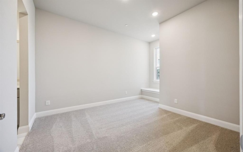 305 Sunset Lane #102, Fort Worth, TX 76114, 3 Bedrooms Bedrooms, ,2 BathroomsBathrooms,Residential,For Sale,305 Sunset Lane,0,21047526