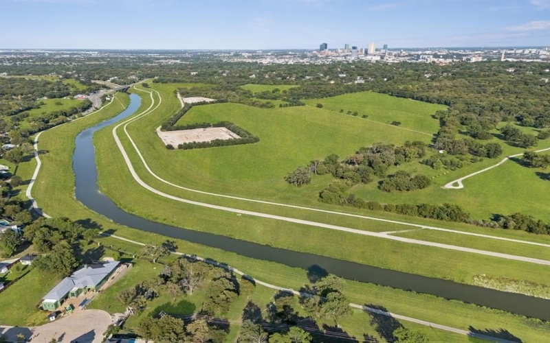 305 Sunset Lane #102, Fort Worth, TX 76114, 3 Bedrooms Bedrooms, ,2 BathroomsBathrooms,Residential,For Sale,305 Sunset Lane,0,21047526