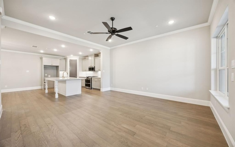 305 Sunset Lane #102, Fort Worth, TX 76114, 3 Bedrooms Bedrooms, ,2 BathroomsBathrooms,Residential,For Sale,305 Sunset Lane,0,21047526