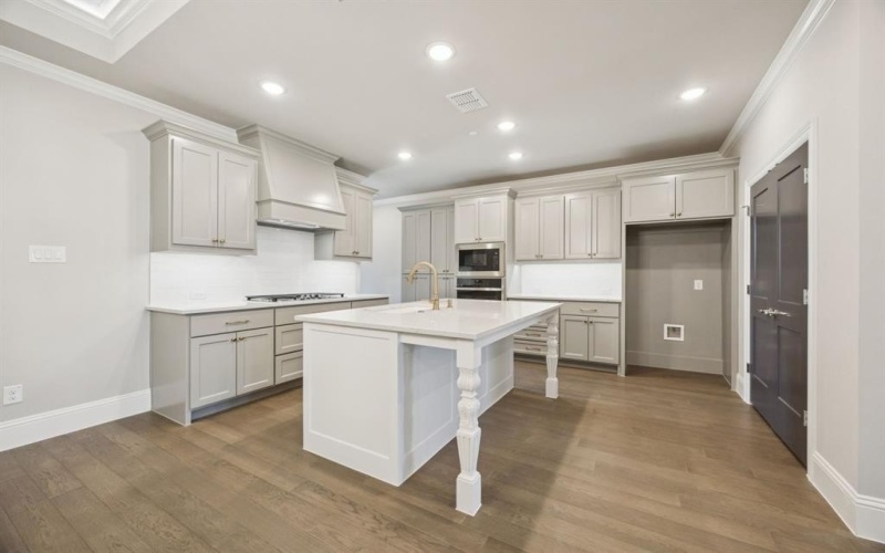 305 Sunset Lane #103, Fort Worth, TX 76114, 3 Bedrooms Bedrooms, ,2 BathroomsBathrooms,Residential,For Sale,305 Sunset Lane,0,21047536