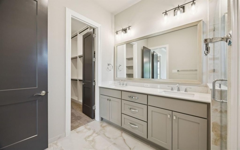 305 Sunset Lane #104, Fort Worth, TX 76114, 4 Bedrooms Bedrooms, ,3 BathroomsBathrooms,Residential,For Sale,305 Sunset Lane,0,21047546