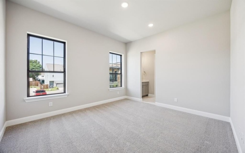 305 Sunset Lane #104, Fort Worth, TX 76114, 4 Bedrooms Bedrooms, ,3 BathroomsBathrooms,Residential,For Sale,305 Sunset Lane,0,21047546