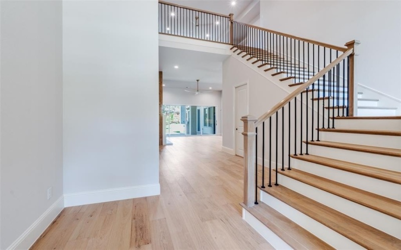 3845 Van Ness Lane, Dallas, TX 75220, 6 Bedrooms Bedrooms, ,6 BathroomsBathrooms,Residential,For Sale,3845 Van Ness Lane,0,21050957