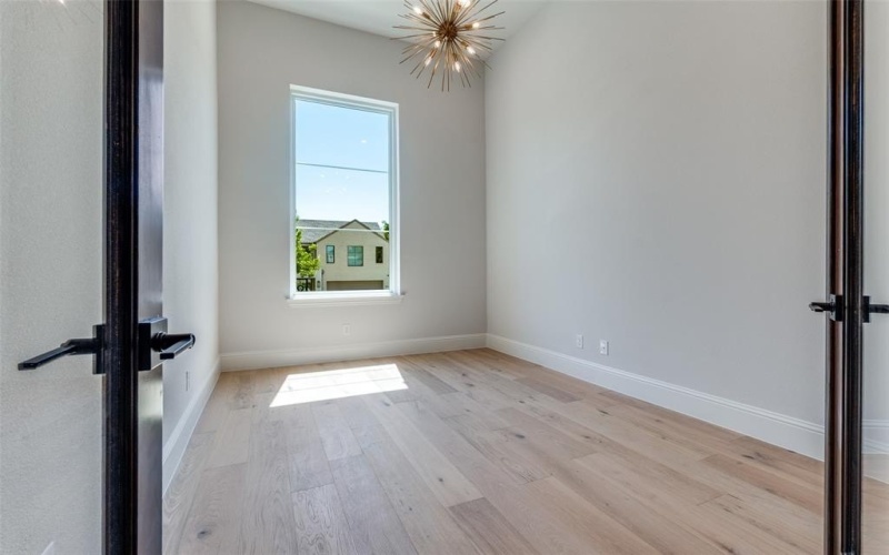 3845 Van Ness Lane, Dallas, TX 75220, 6 Bedrooms Bedrooms, ,6 BathroomsBathrooms,Residential,For Sale,3845 Van Ness Lane,0,21050957